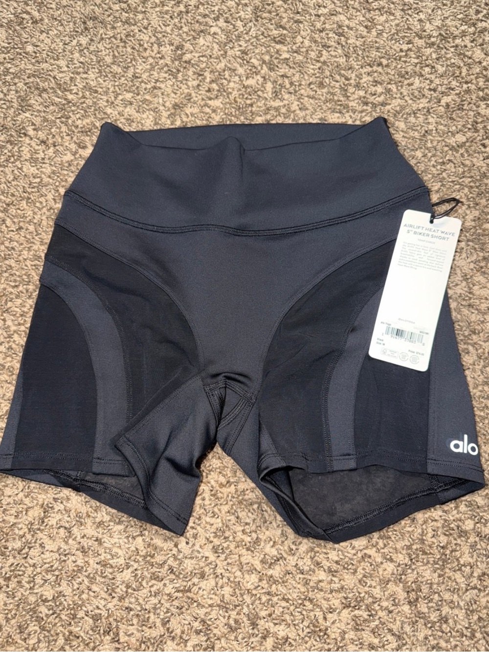 ALO airlift heat wave 5” biker short